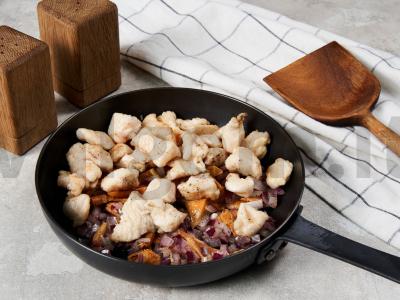 Kalakutiena su miško grybais Žingsnis 2