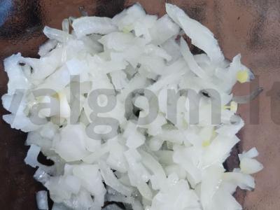 Mimozos salotos su tunu aliejuje Žingsnis 2