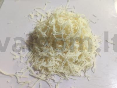 Nuostabi pica ant traškios plutos "3 žemynai" su krevetėmis ir grybais Žingsnis 3