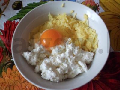 Bulvių ir varškės apkepas mikrobangų krosnelėje Žingsnis 2