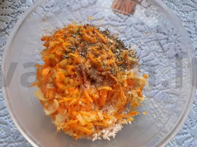 Rudųjų ryžių ir silkių įdaryta kopūstų sriuba Žingsnis 3