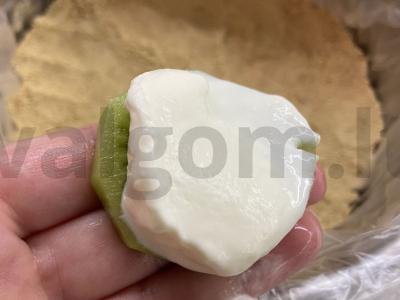 Nekeptas pyragas su kiviais ir sūdytais žemės riešutais Žingsnis 7