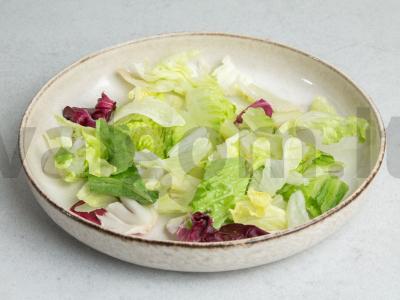 Žuvies salotos iš rausvosios lašišos su alyvuogėmis Žingsnis 1