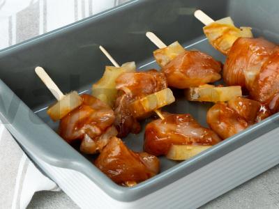 Vištienos kebabas su ananasų gabalėliais, orkaitėje Žingsnis 2