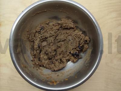 Vištienos kepenėlių paštetas su džiovintomis slyvomis pagrindine nuotrauka