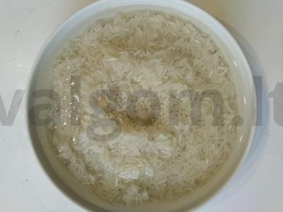 Originali vištiena su biryani ryžiais Žingsnis 1