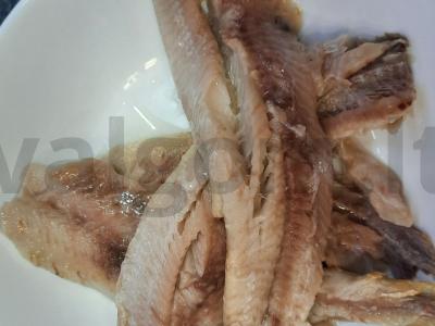 Silkė po paltu Žingsnis 2