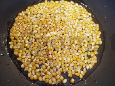 Karameliniai popkornai Žingsnis 2