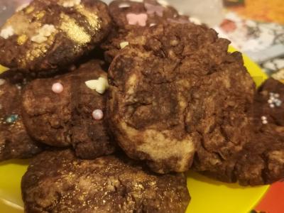 Šokoladiniai sausainiai pagrindine nuotrauka