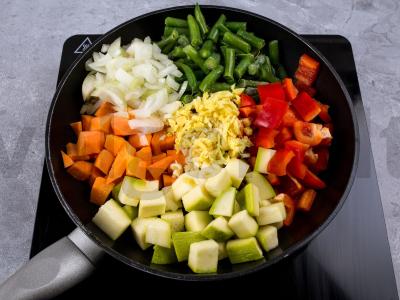 Styginių pupelių troškinys Žingsnis 4