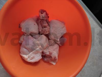 Kepta vištiena su bulvėmis Žingsnis 1