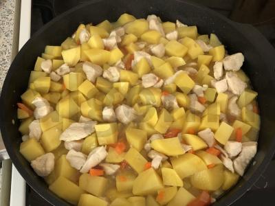 Troškinta vištiena ir bulvės Žingsnis 6