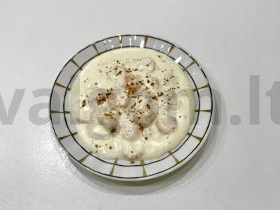 Bešamelis su krevetėmis pagrindine nuotrauka