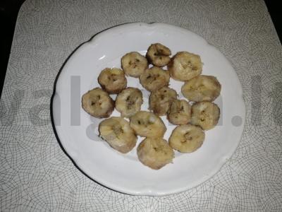 Bananiniai vafliai yra nekaloringi. Žingsnis 1