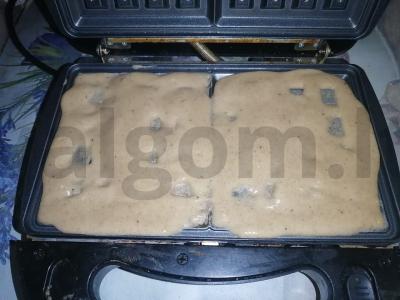 Bananiniai vafliai yra nekaloringi. Žingsnis 6