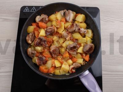 Ančių ir pipirų troškinys Žingsnis 7