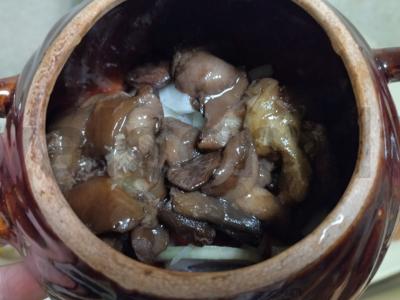 Kepinys su bulvėmis ir grybais puoduose Žingsnis 4