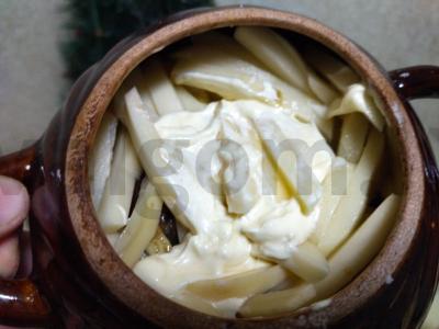 Kepinys su bulvėmis ir grybais puoduose Žingsnis 6