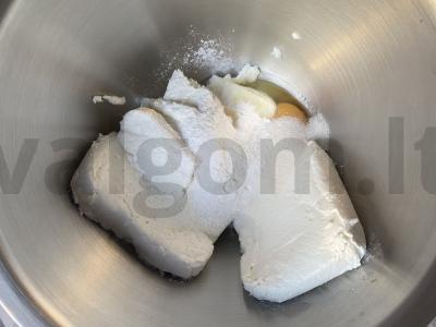 Sultenių sūrio pyragėliai Žingsnis 1