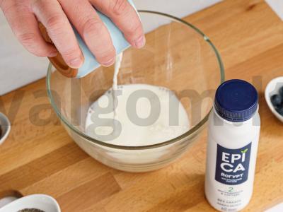 Chia pudingas su jogurtu Žingsnis 1