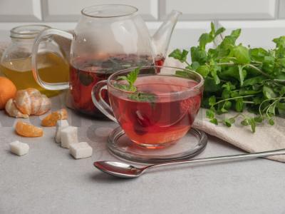 Arbata su avietėmis, medumi ir mandarinais Žingsnis 3