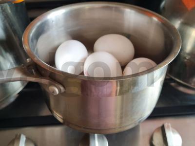 Vištienos suktinukas su kiaušiniu Žingsnis 3