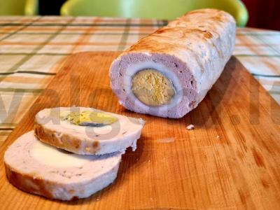 Vištienos suktinukas su kiaušiniu pagrindine nuotrauka