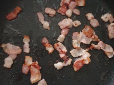 Prancūziško stiliaus omletas su šonine Žingsnis 1