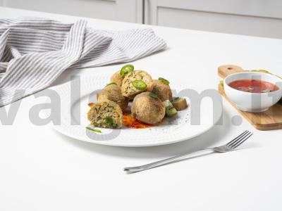 Kepti žali bananai kukurūzų duonelėje pagrindine nuotrauka