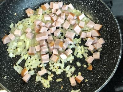 Mac-n-cheese su kumpiu ir sūriu. Žingsnis 2
