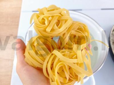 Tagliatelle su vištiena grietinėlės padaže Žingsnis 6