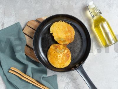 Kukurūzų miltų blyneliai su kefyru Žingsnis 2