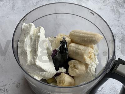 Varškės apkepas su bananais Žingsnis 3