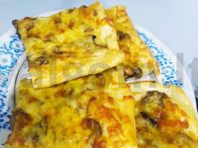 Greitas ir skanus grybų pyragas pagrindine nuotrauka