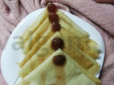 Ažūriniai blynai pagrindine nuotrauka