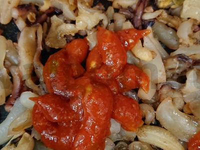 Makaronai su jūros gėrybėmis ir bazilikais Žingsnis 2