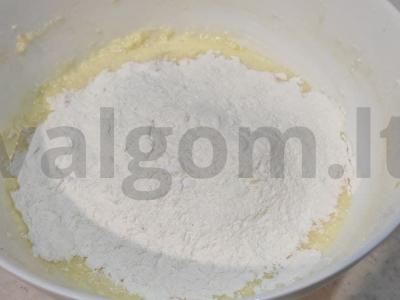 Aviečių pyragas Žingsnis 2