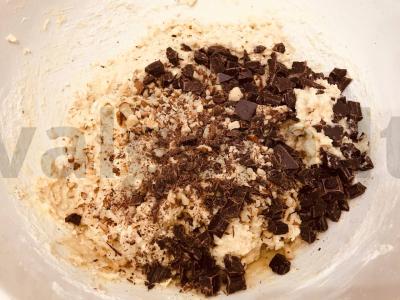 Naminiai avižiniai sausainiai su šokolado ir lazdyno riešutų įdaru Žingsnis 2