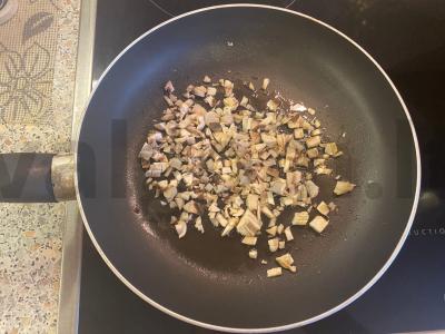 Angliški pusryčiai su kiaušiniene ir grybais Žingsnis 2