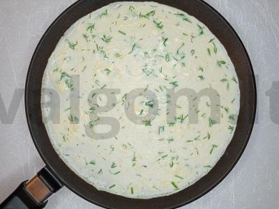 Blyneliai su sūriu ir žolelėmis Žingsnis 2