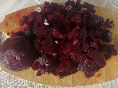 Salotos "Delicious" su burokėliais, raugintais kopūstais ir obuoliais Žingsnis 6