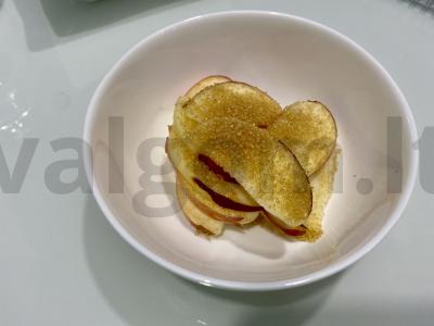 Sluoksniuotos tešlos valentinos su obuoliais Žingsnis 6