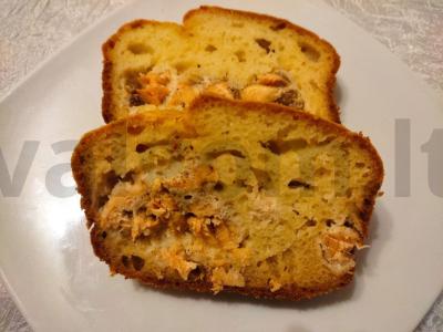 Aromatingas žuvies pyragas pagrindine nuotrauka