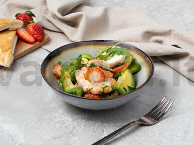Salotos su braškėmis ir krevetėmis pagrindine nuotrauka