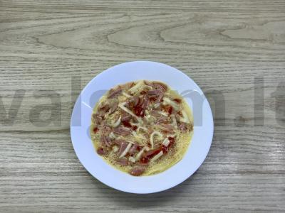 Frittata su dešra ir mocarela Žingsnis 1