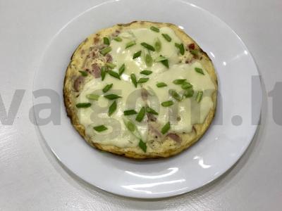 Frittata su dešra ir mocarela pagrindine nuotrauka