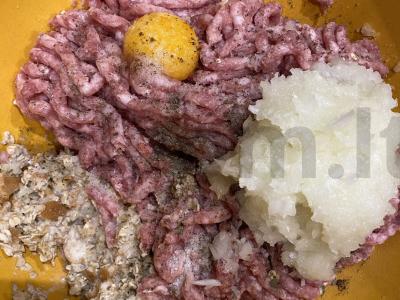 Kiaulienos kotletai su slaptu ingredientu Žingsnis 2
