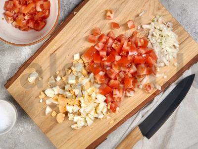 Salotos su vištiena ir augaliniu aliejumi Žingsnis 1