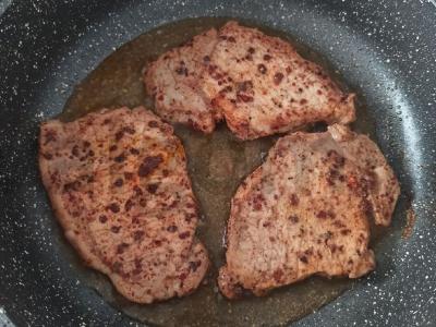 Švelnus kiaulienos kepsnys Žingsnis 3