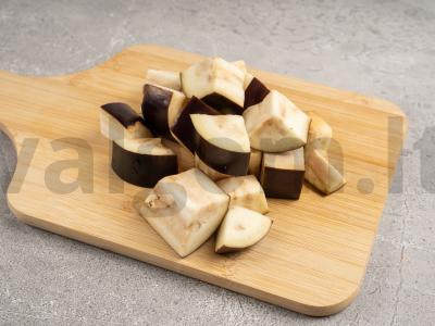 Žiemos baklažanų salotos Žingsnis 1